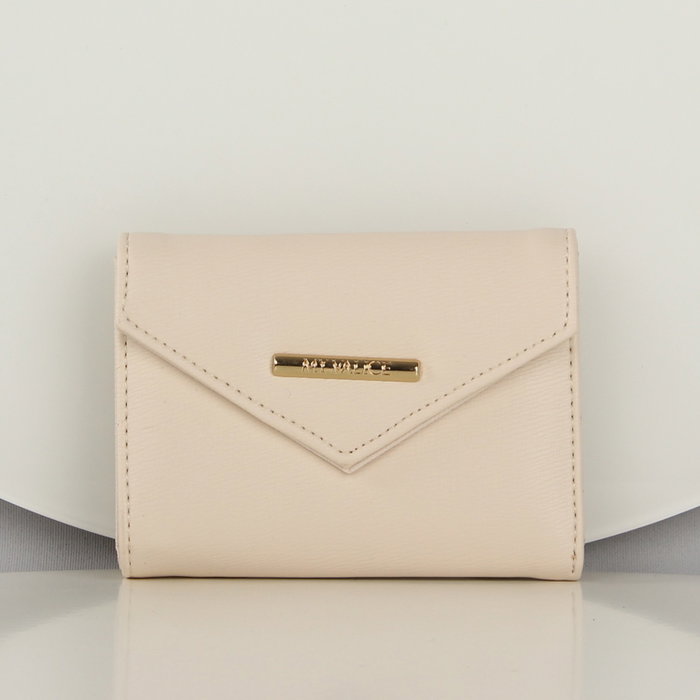 Zoozie Bags Cartera y Tarjetero de Piel Beige